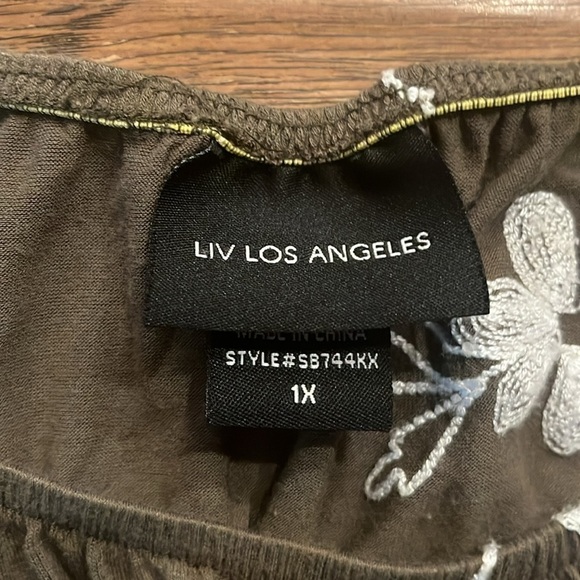 Anthropologie Liv Los Angeles Women’s Size 1X Top - Picture 2 of 5